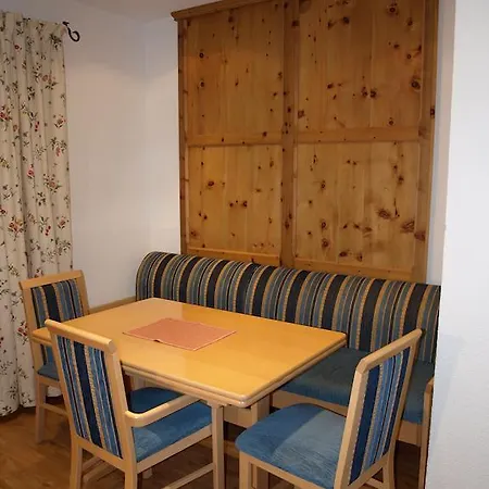 Haus Karin Guest house *