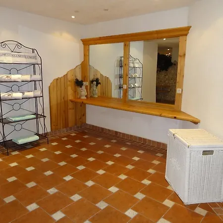 בית הארחה Haus Karin